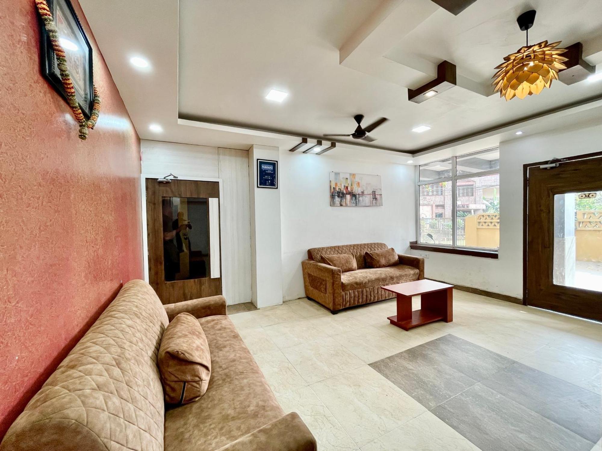 Hotel Subham Beach Inn ! Puri Near-Sea-Beach-And-Temple Fully-Air-Conditioned-Hotel With-Lift-And-Parking-Facility Exterior photo